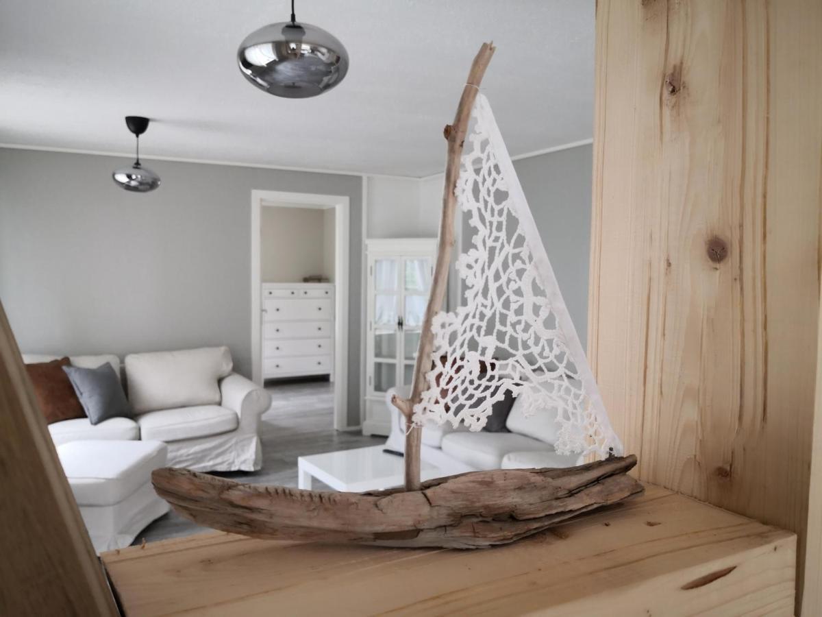 Old School Pa Eidslandet - Exclusive Apartment 外观 照片