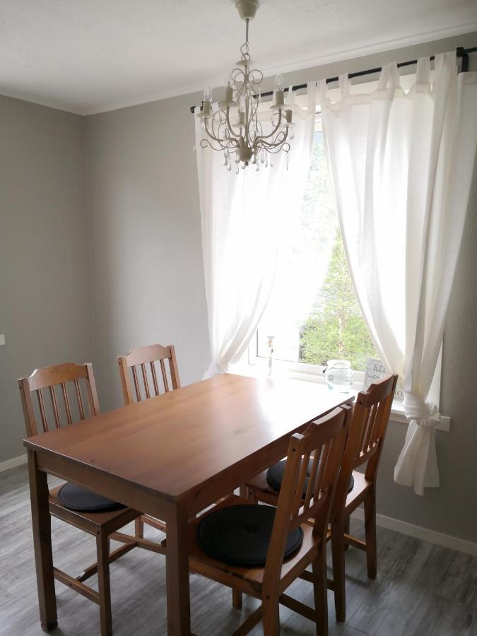 Old School Pa Eidslandet - Exclusive Apartment 外观 照片