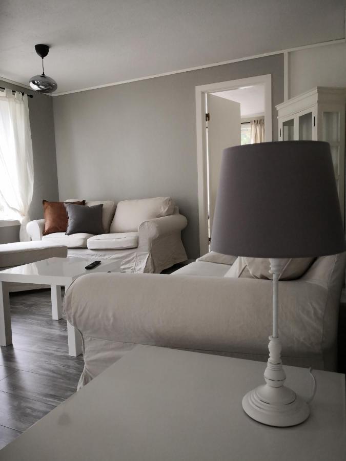 Old School Pa Eidslandet - Exclusive Apartment 外观 照片