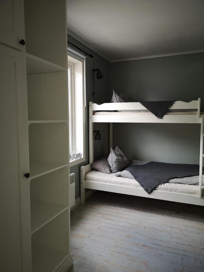 Old School Pa Eidslandet - Exclusive Apartment 外观 照片